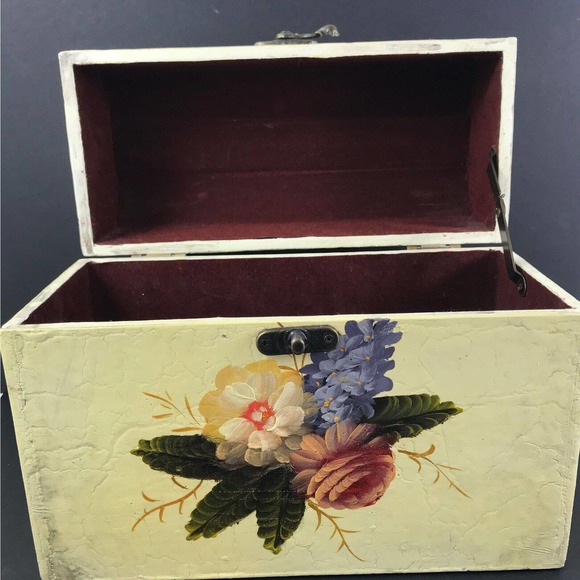 Antique-Like Small Lacquerware Box, Hand-Painted Yellow Flowers, Keepsake Chest - Picture 2 of 7